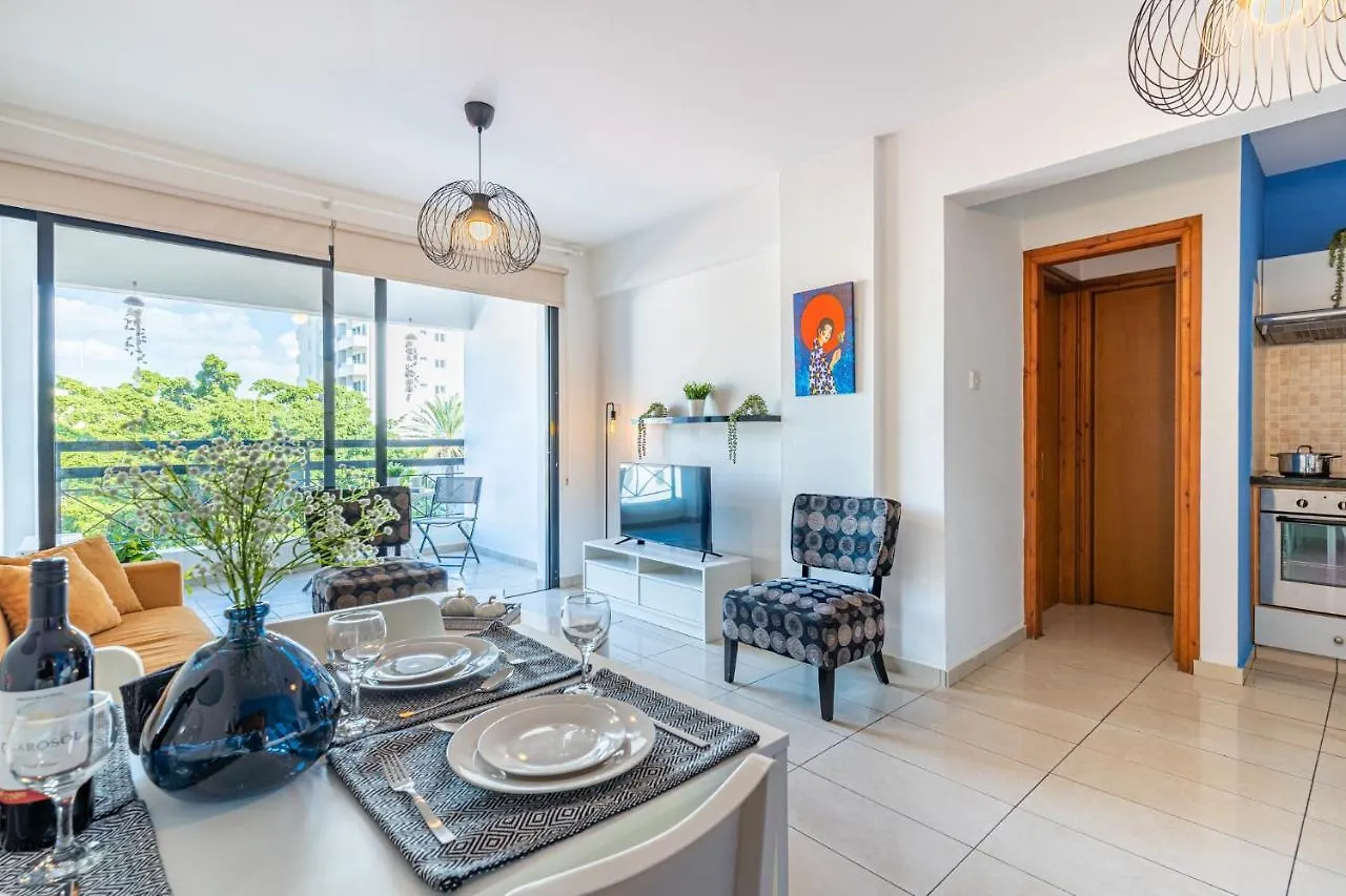 Odin 1-Bedroom Apartment In Larnaca